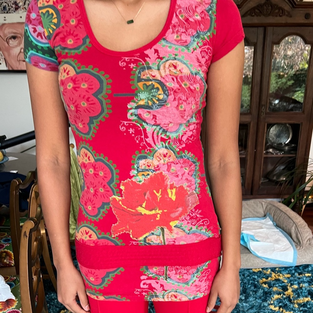 Patterned short sleeve shirt